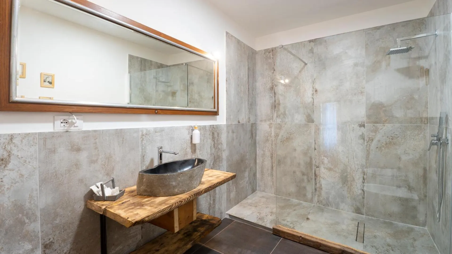 Salice Divino Hotel Lezzeno 0*,
