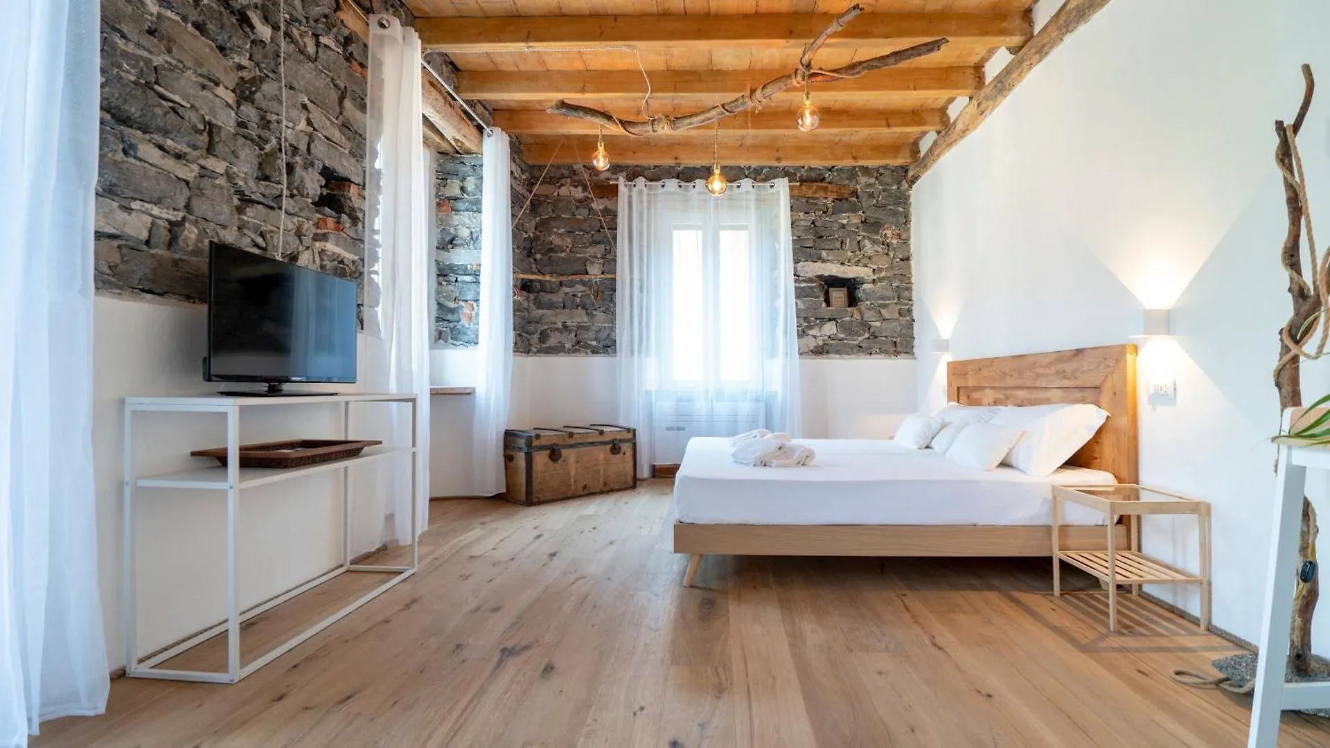 Salice Divino Hotel Lezzeno Italien