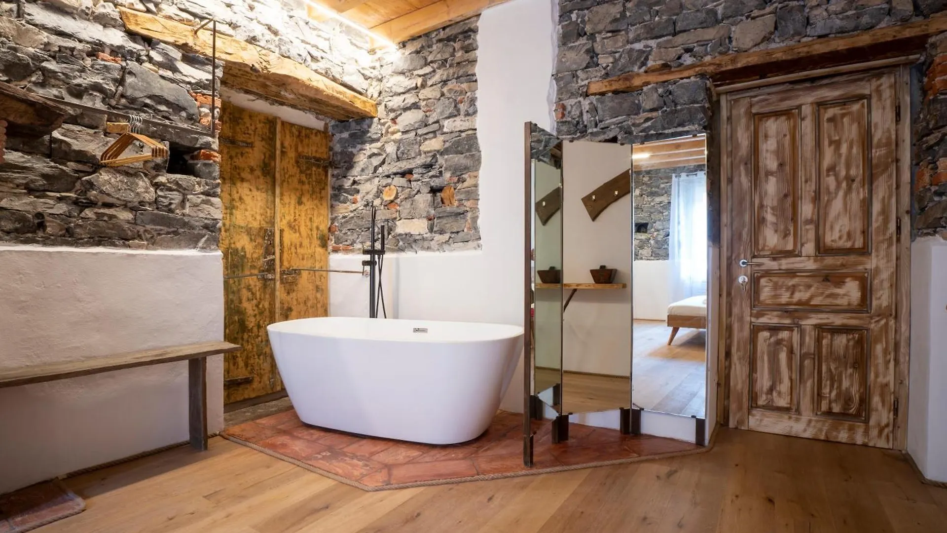 Salice Divino Hotel Lezzeno Italien