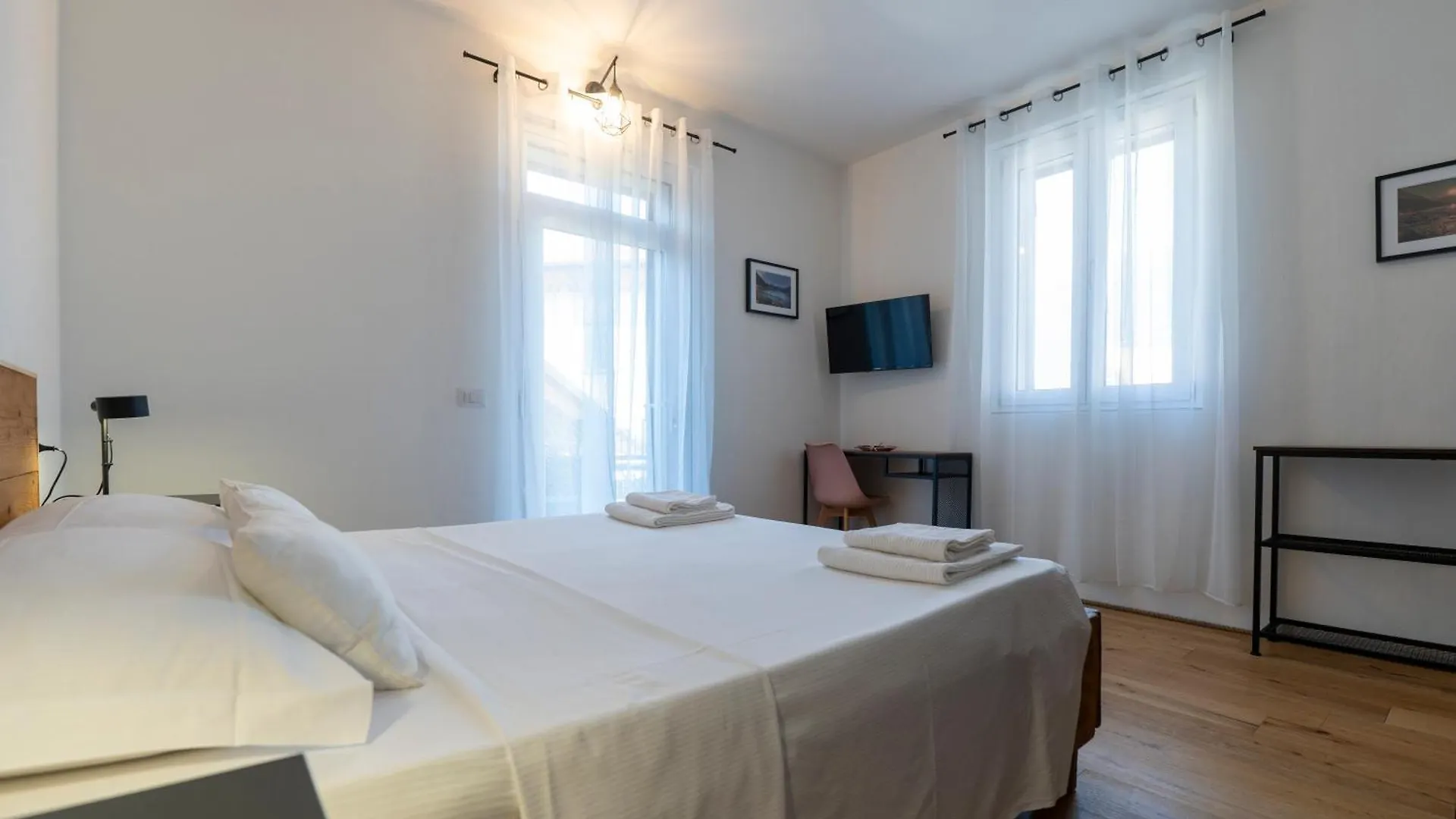 Salice Divino Hotel Lezzeno Italien
