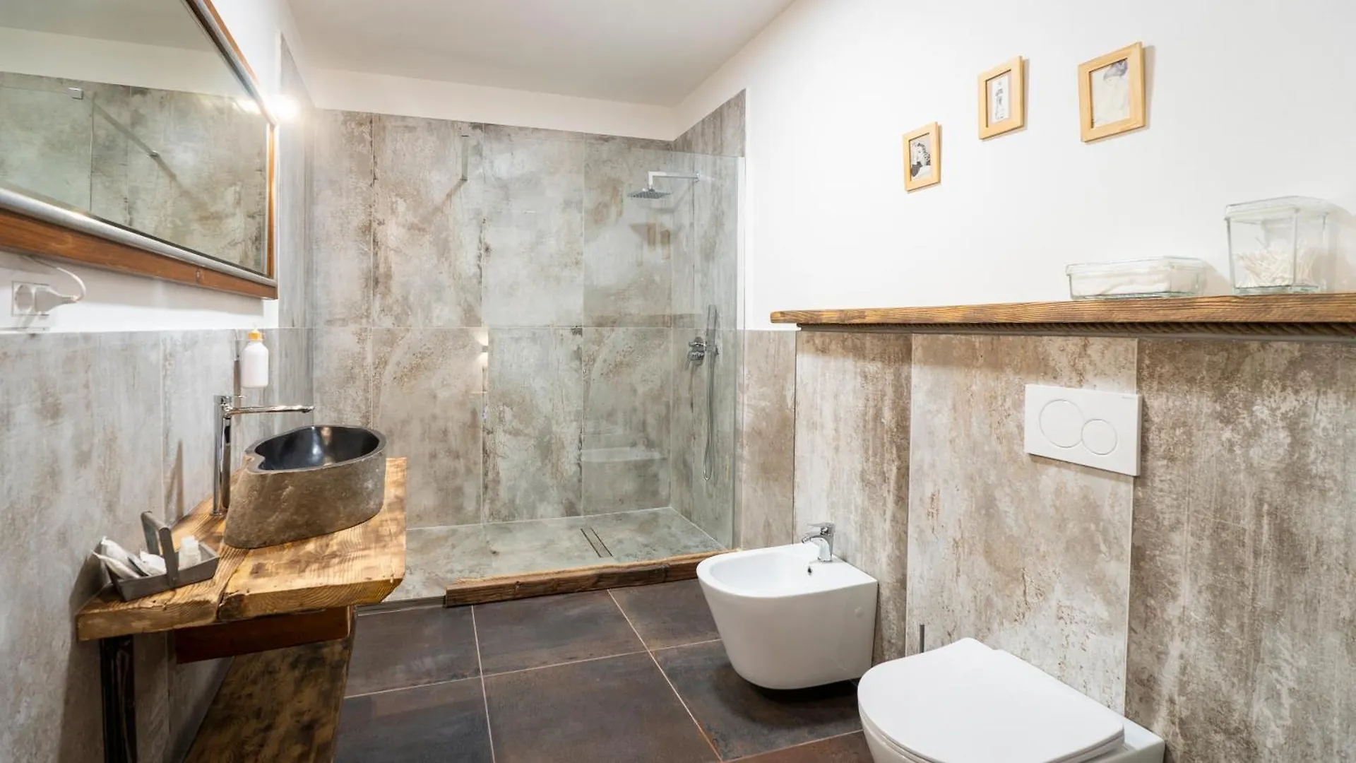 Guest house Salice Divino Hotel Lezzeno Italy